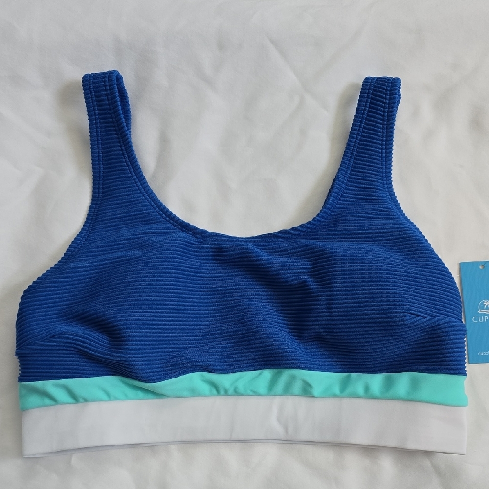 Cupshe Women's Bikini Top NWT Sz Medium Padded Swim Beachware